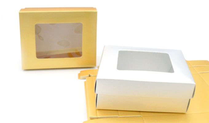 ΚΟΥΤΙ ΜΕ ΚΑΠΑΚΙ ΠΑΡΑΘΥΡΟ ΖΕΛΑΤΙΝΑ 30cm x 23cm x 9cm 040226412 TEMAXIA